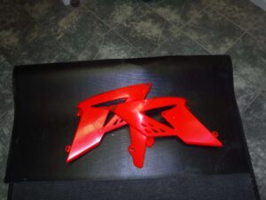 BETA RADIATOR SHROUDS, RED