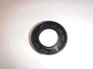FRONT WHEEL SEAL
