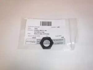 NUT M18X100