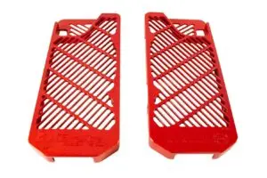 XTRAINER RADIATOR GUARDS, RED