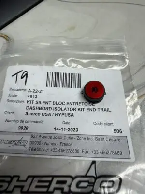 DASHBORD ISOLATOR KIT END TRAIL TECH