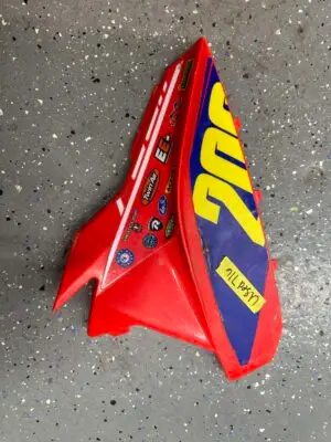 20+ BETA AIR BOX COVER, RED