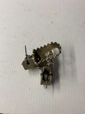 BONECUTTER 125 RR-S FOOTPEGS