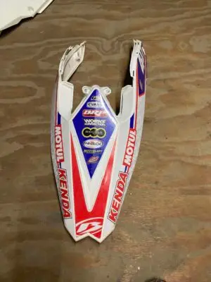 INNTECK REAR FENDER, WHITE, RACE TEAM DECAL