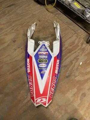 BONECUTTER REAR FENDER, WHITE, RACE TEAM DECAL