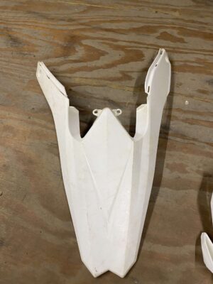 BONECUTTER FRONT FENDER, WHITE, RACE TEAM DECAL