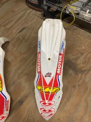 BONECUTTER FRONT FENDER, WHITE, RACE TEAM