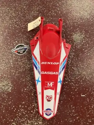 21-23 REAR FENDER RED GASGAS, USED I