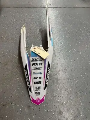 20+ BETA WHITE REAR FENDER, USED