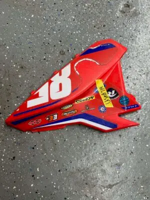 20+ BETA AIR BOX COVER, RED