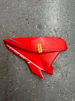 20+ BETA AIR BOX COVER, RED